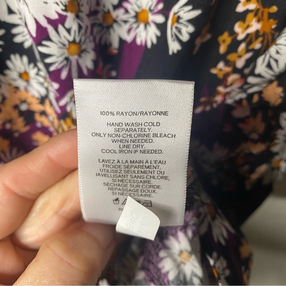 Express Romper - Shorts 3/4 Sleeve - Picture 5 of 6